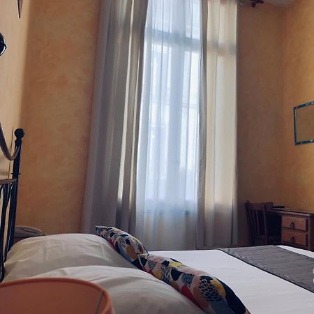 Hotel Moderne Tours Ngoại thất bức ảnh